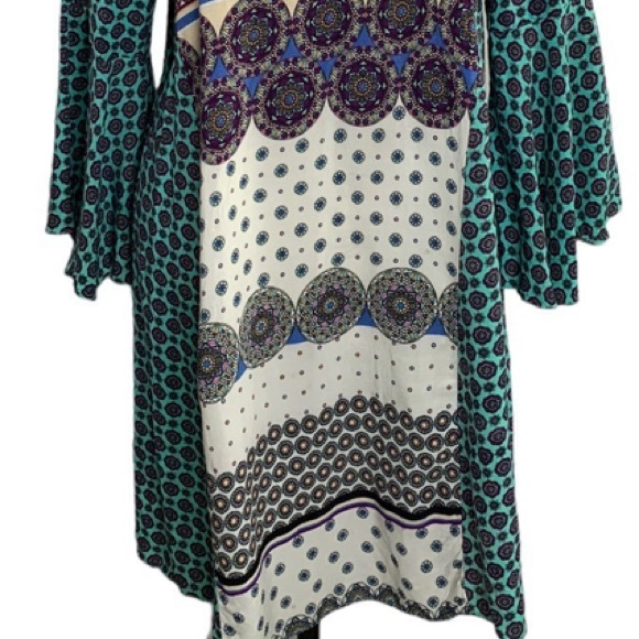 Umgee Boho Mini Dress Multicolor Bell sleeves open back women’s size medium - Picture 3 of 11